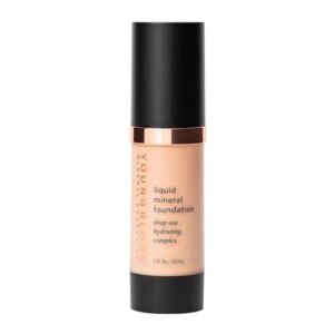YOUNGBLOOD Liquid Mineral Foundation Pebble – Рідка мінеральна тональна основа, 30 мл